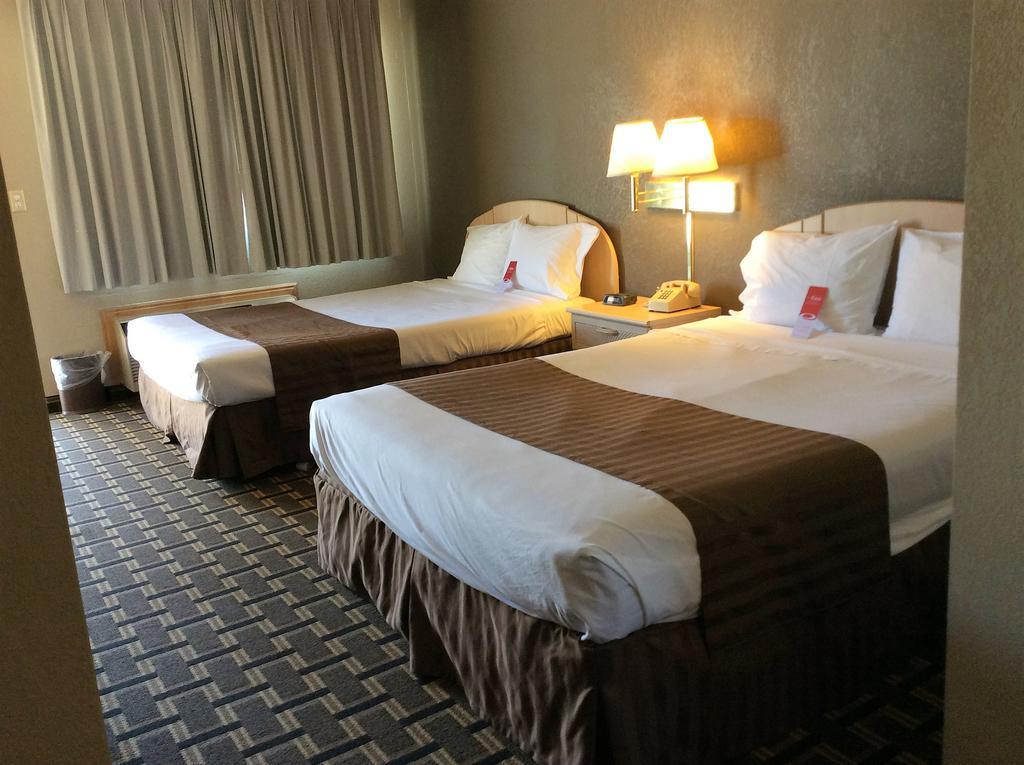 Econo Lodge Бивер Экстерьер фото