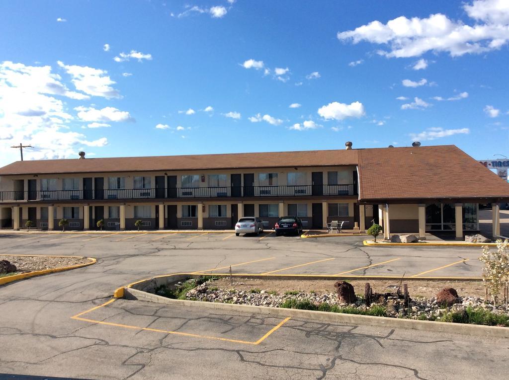 Econo Lodge Бивер Экстерьер фото